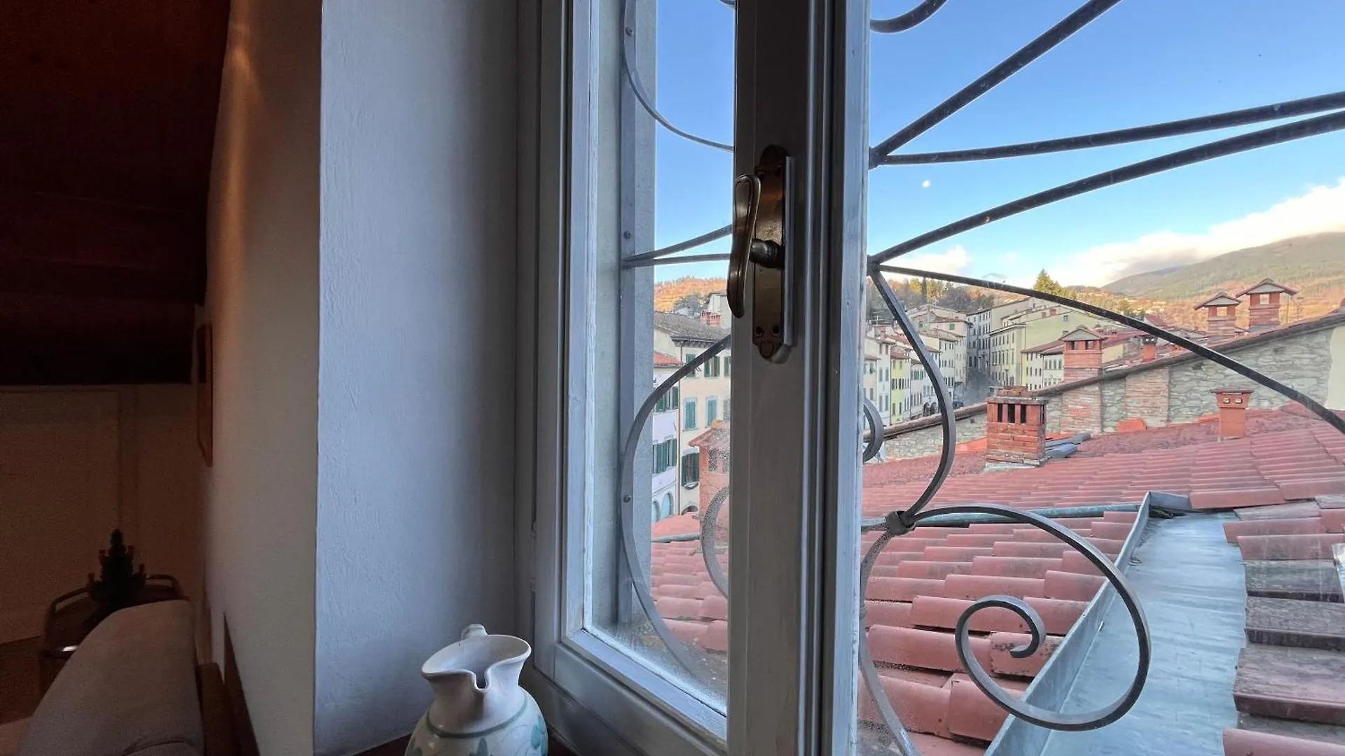 Apartment La Casa Del Pittore Squillantini Suite Stia